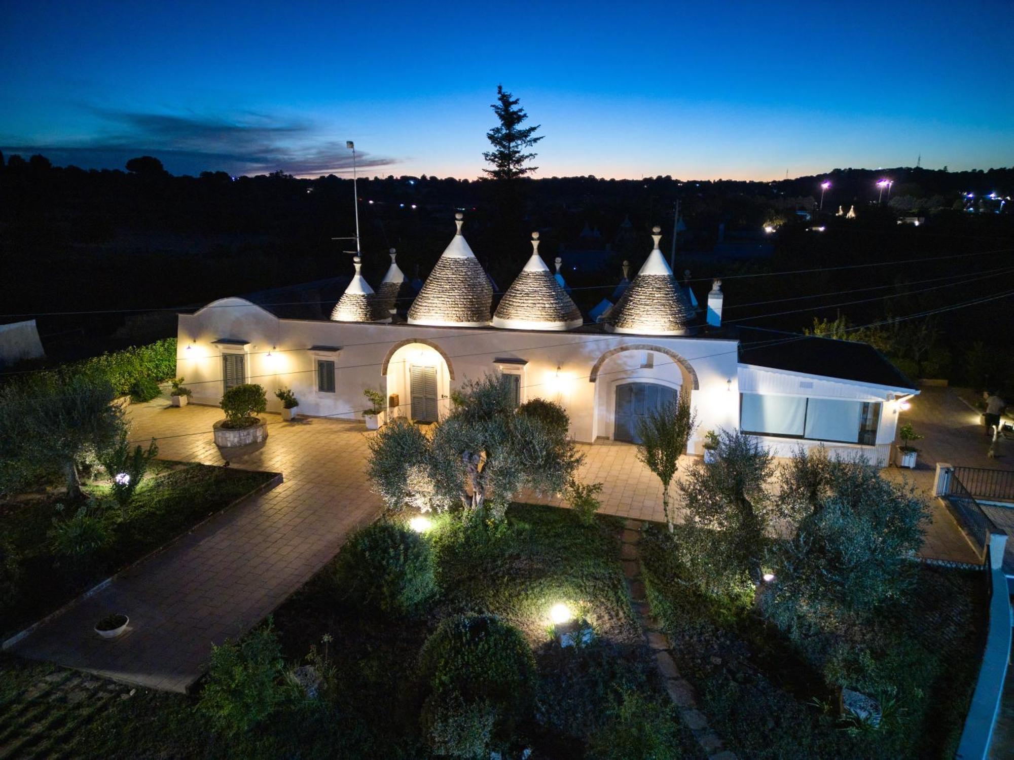 Trullo Sorluca Villa Martina Franca Bagian luar foto